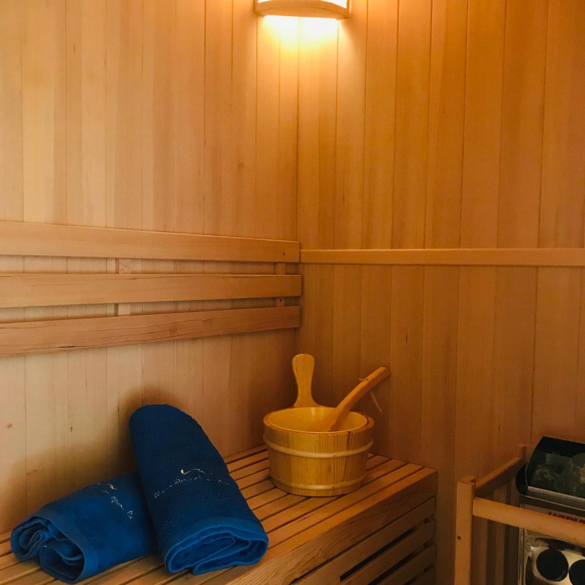 Beachfront Ravdoucha Epavlis Eleni Villa - Pool, Hot Tub, Gym, Sauna, Private Parking, Wifi Hriszí Aktí Haniá Kültér fotó