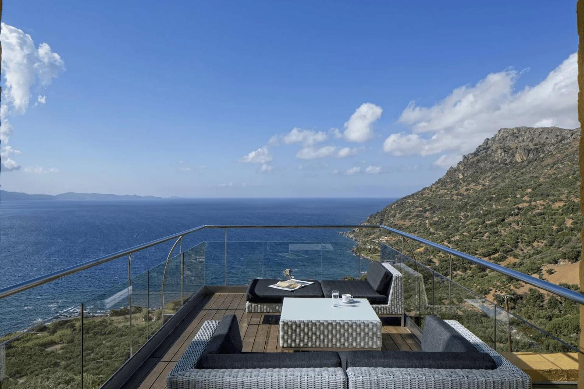 Beachfront Ravdoucha Epavlis Eleni Villa - Pool, Hot Tub, Gym, Sauna, Private Parking, Wifi Hriszí Aktí Haniá Kültér fotó